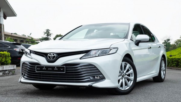 CAMRY 2.0G